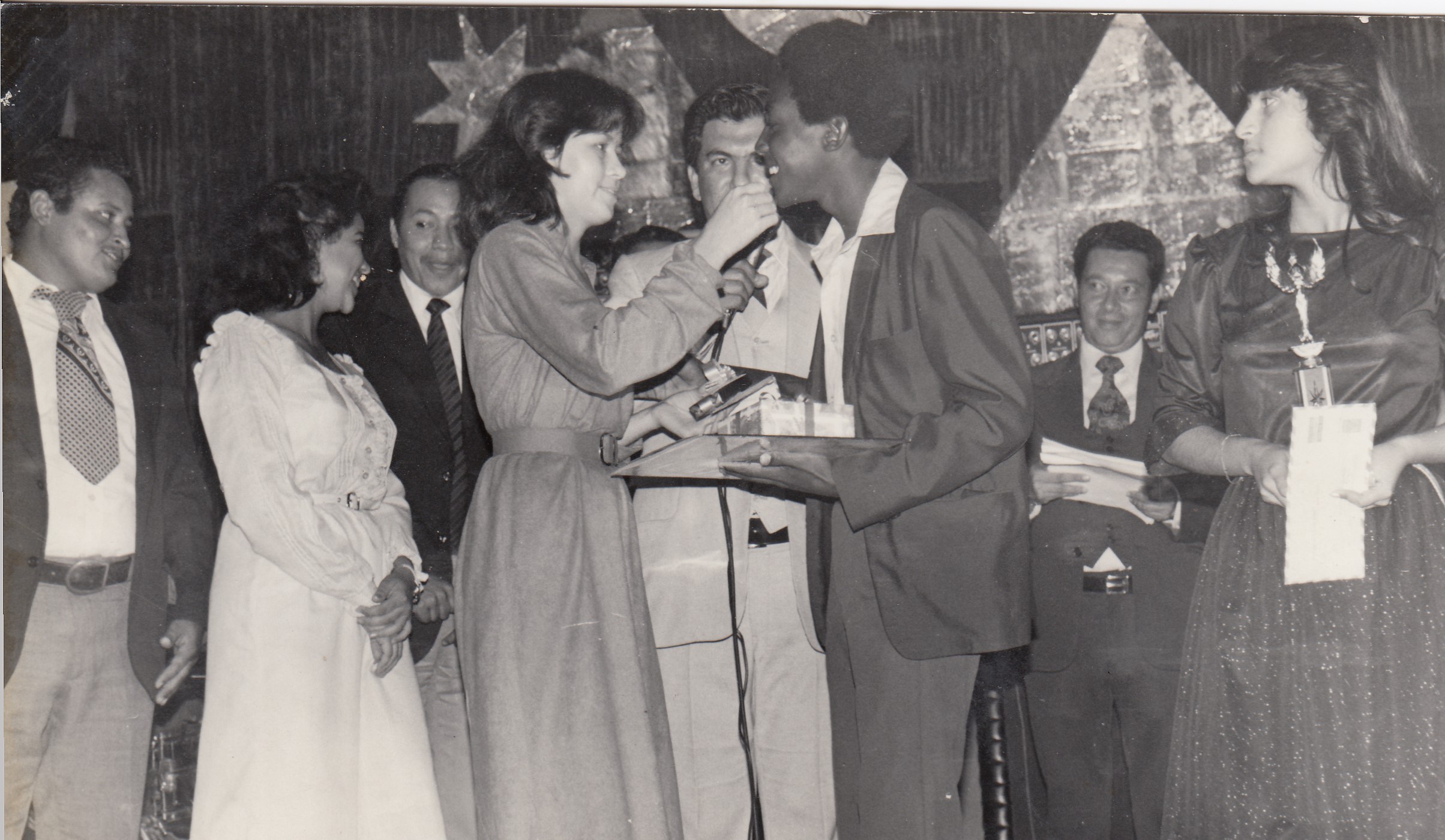 Participantes del festival de la cancion (1)